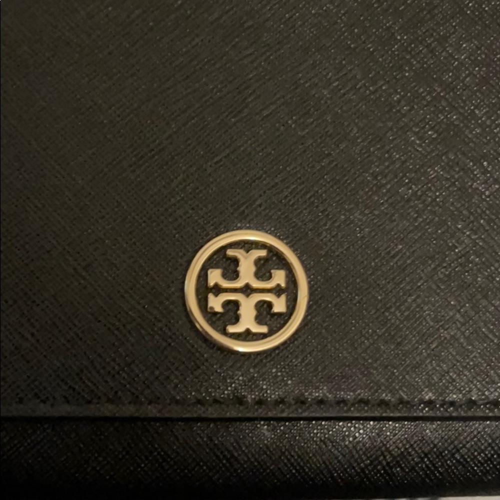 Brand new Tory Burch crossbody in black - Picture 2 of 5